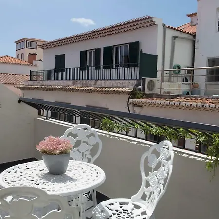 Feriehus Antonella Funchal (Madeira)