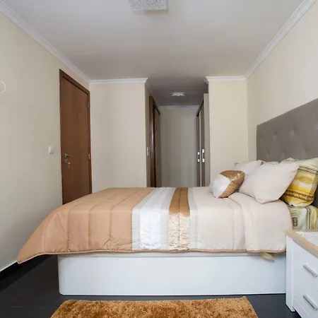 Antonella * 丰沙尔