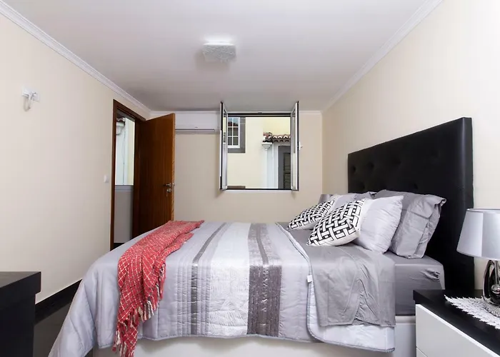 Antonella Tatil Evi Funchal